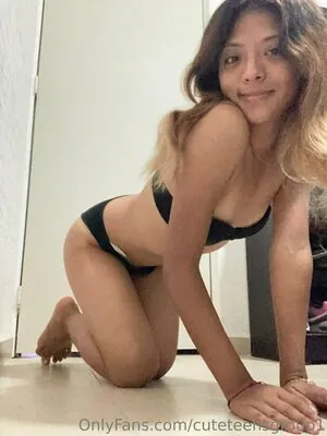 cuteteensgroup1