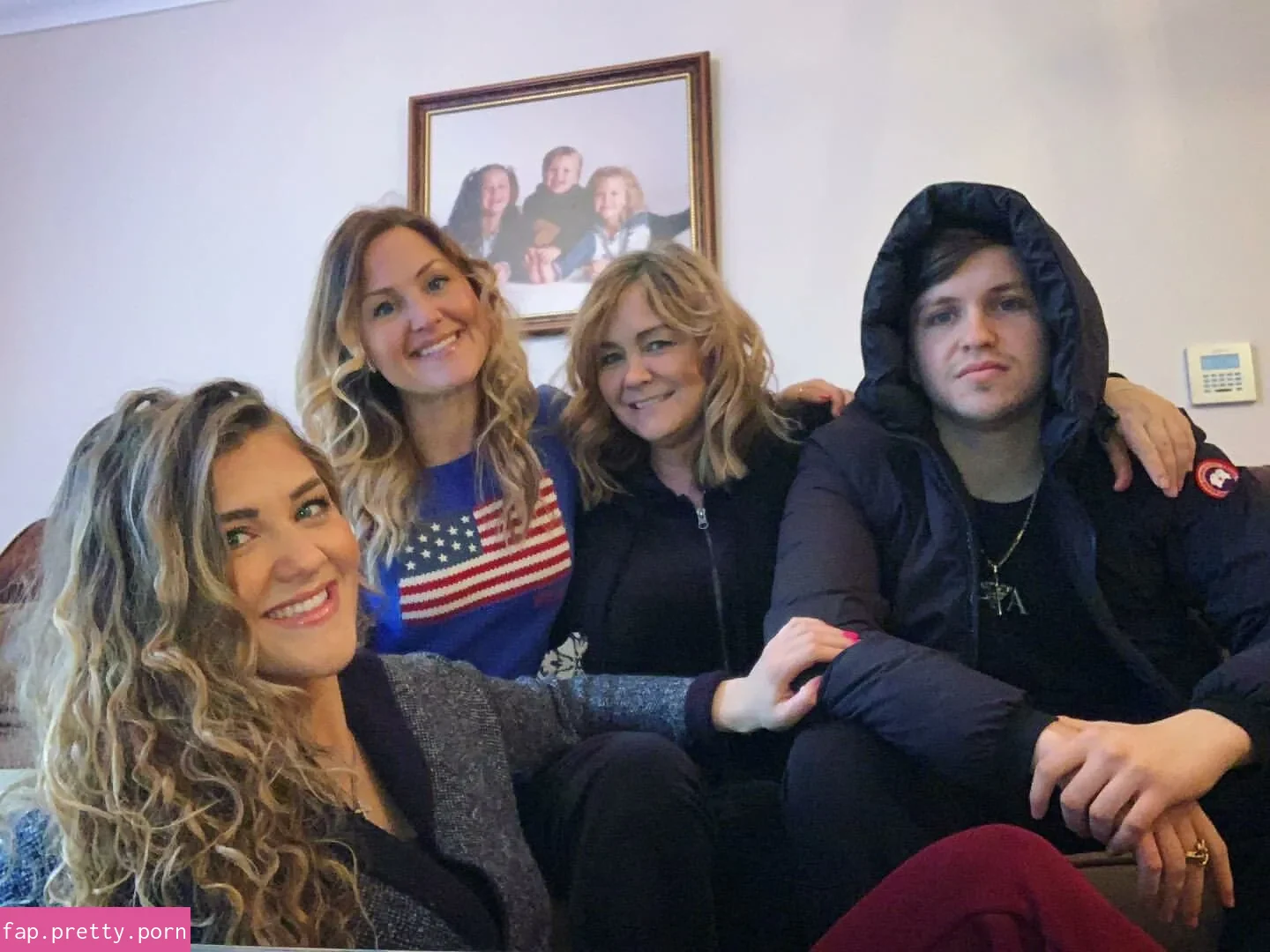 Claudia Valler - Photo #57