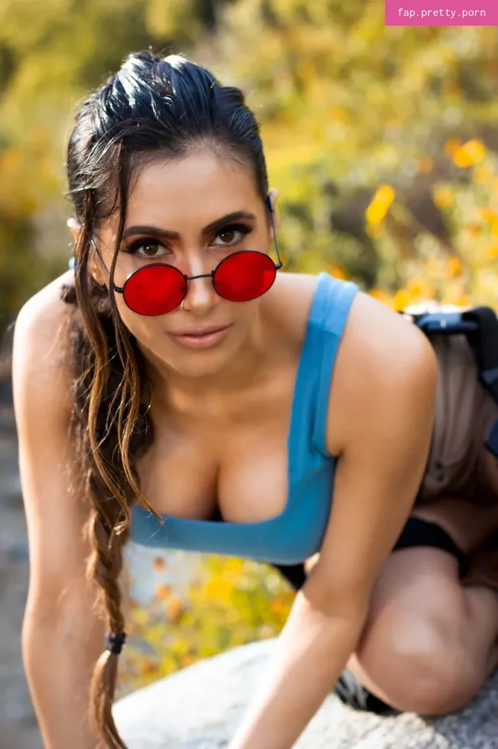 Cristina Vee Valenzuela - Photo #60