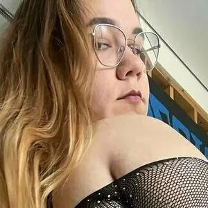 curvy_virgin