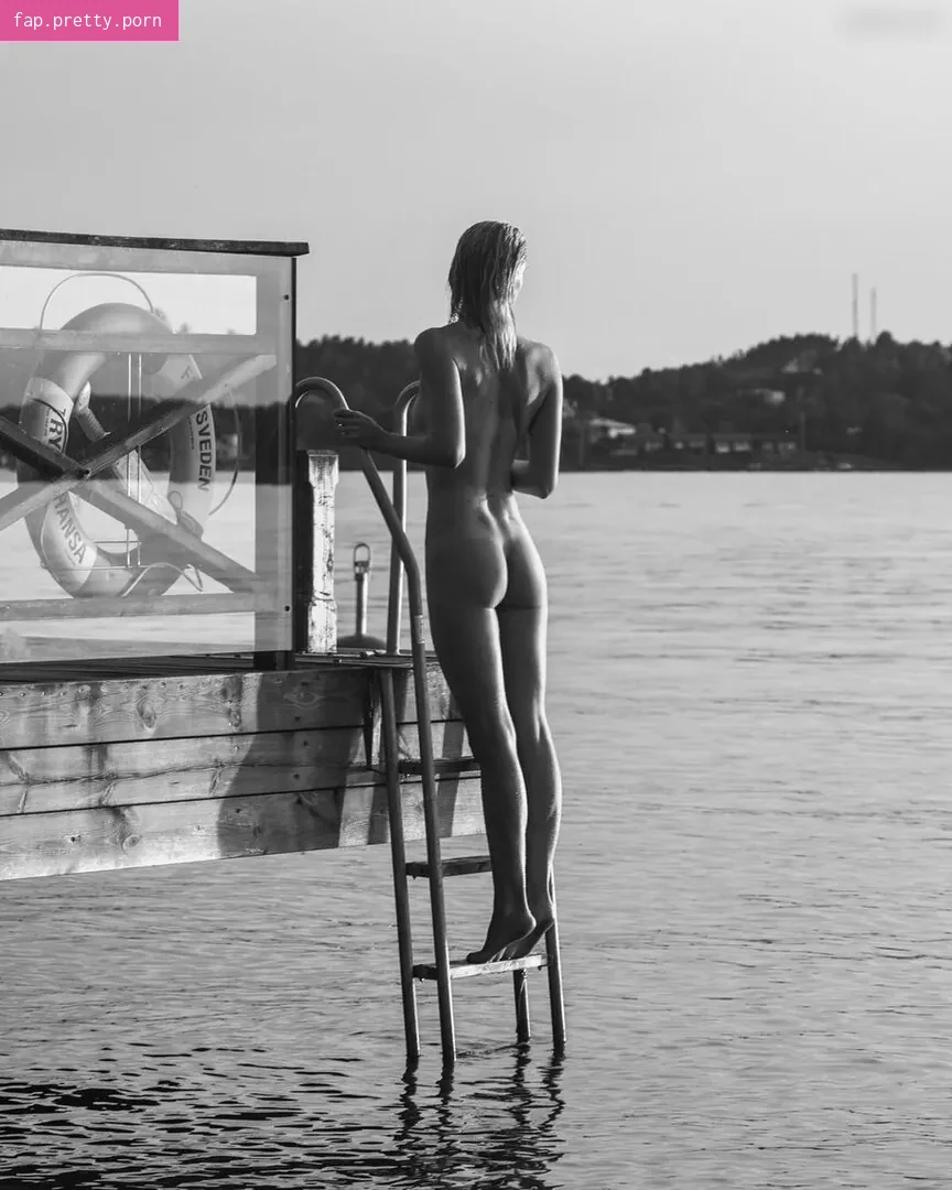 Caroline Winberg - Photo #88