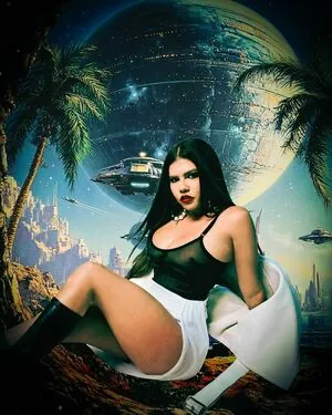 Chanel West Coast