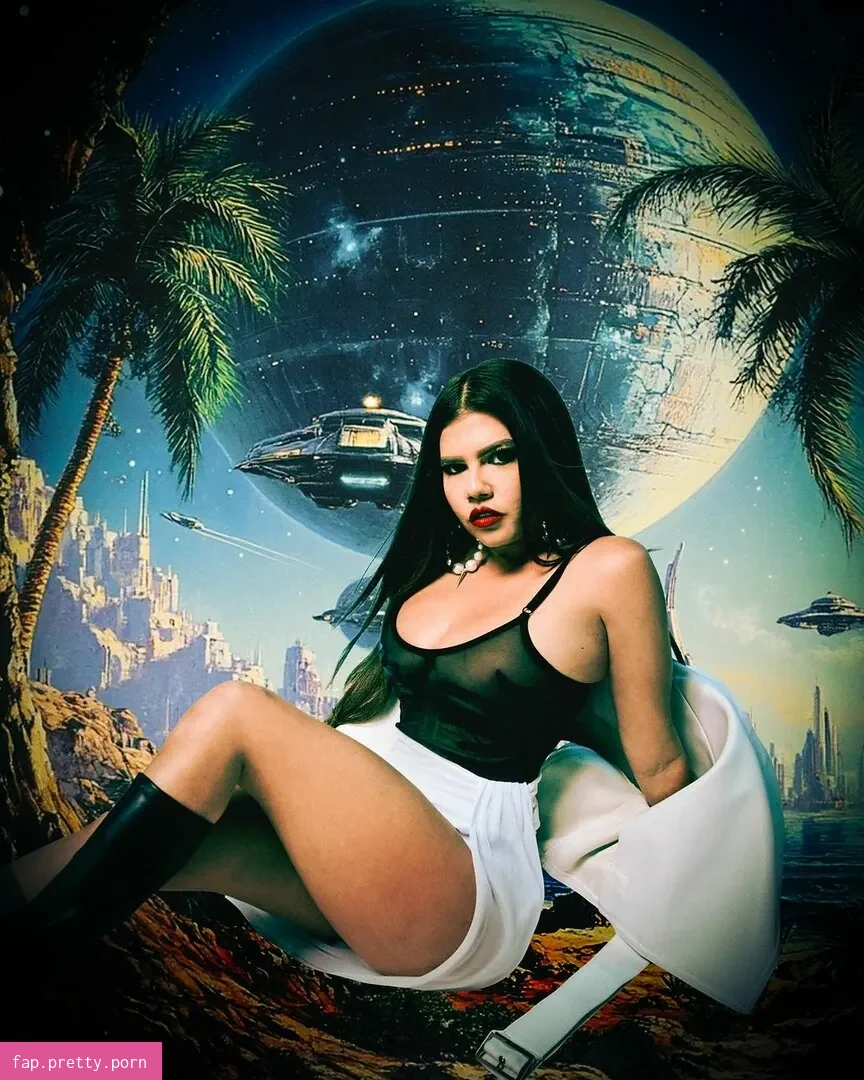 Chanel West Coast - Photo #03