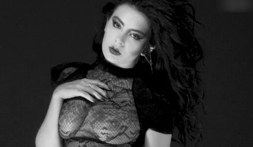 Charli XCX