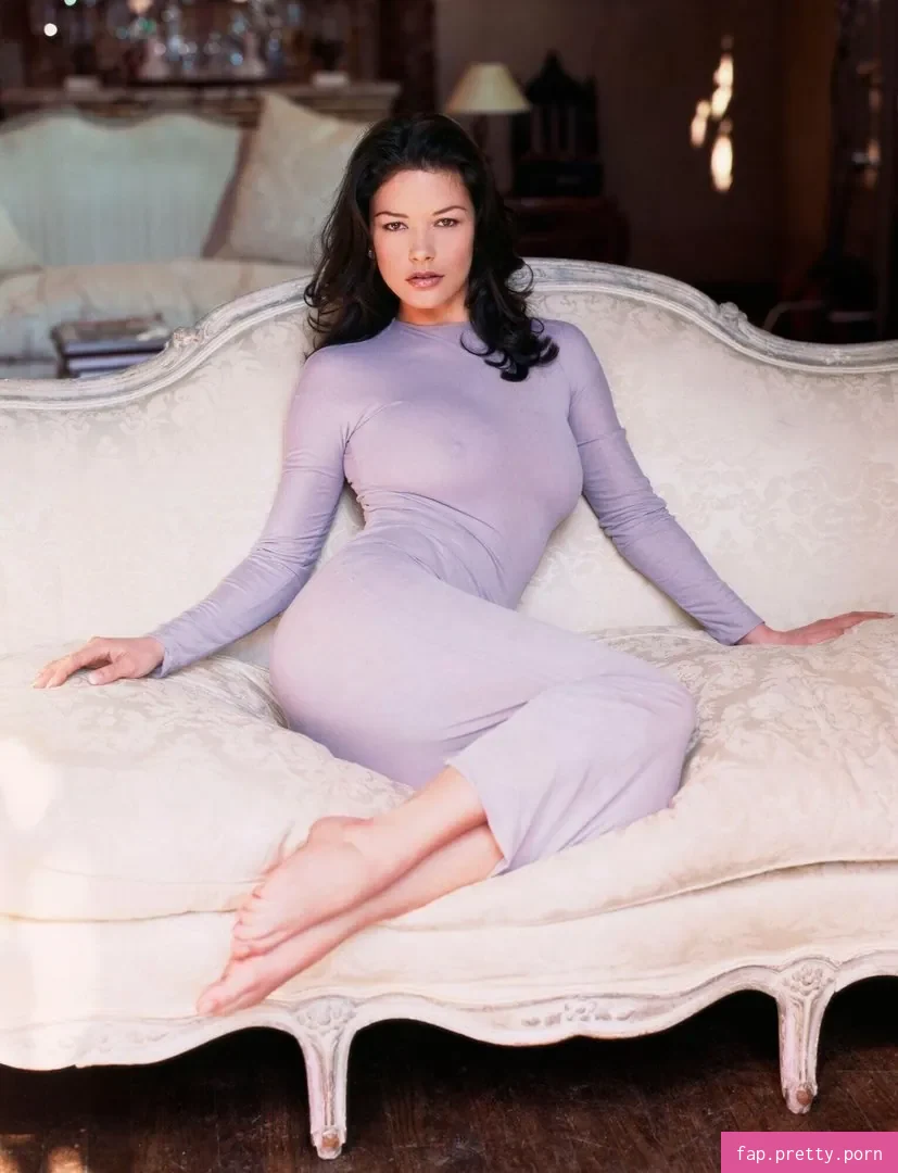 Catherine Zeta-Jones - Photo #17
