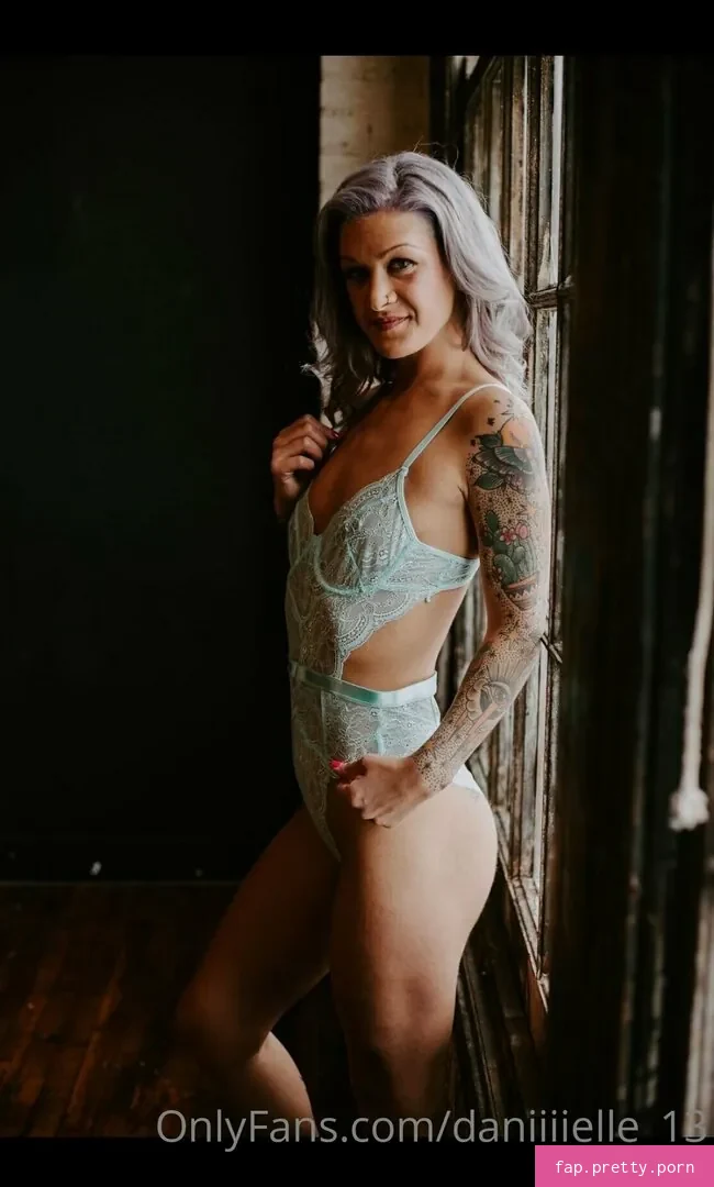 daniiiielle_13 - Photo #44