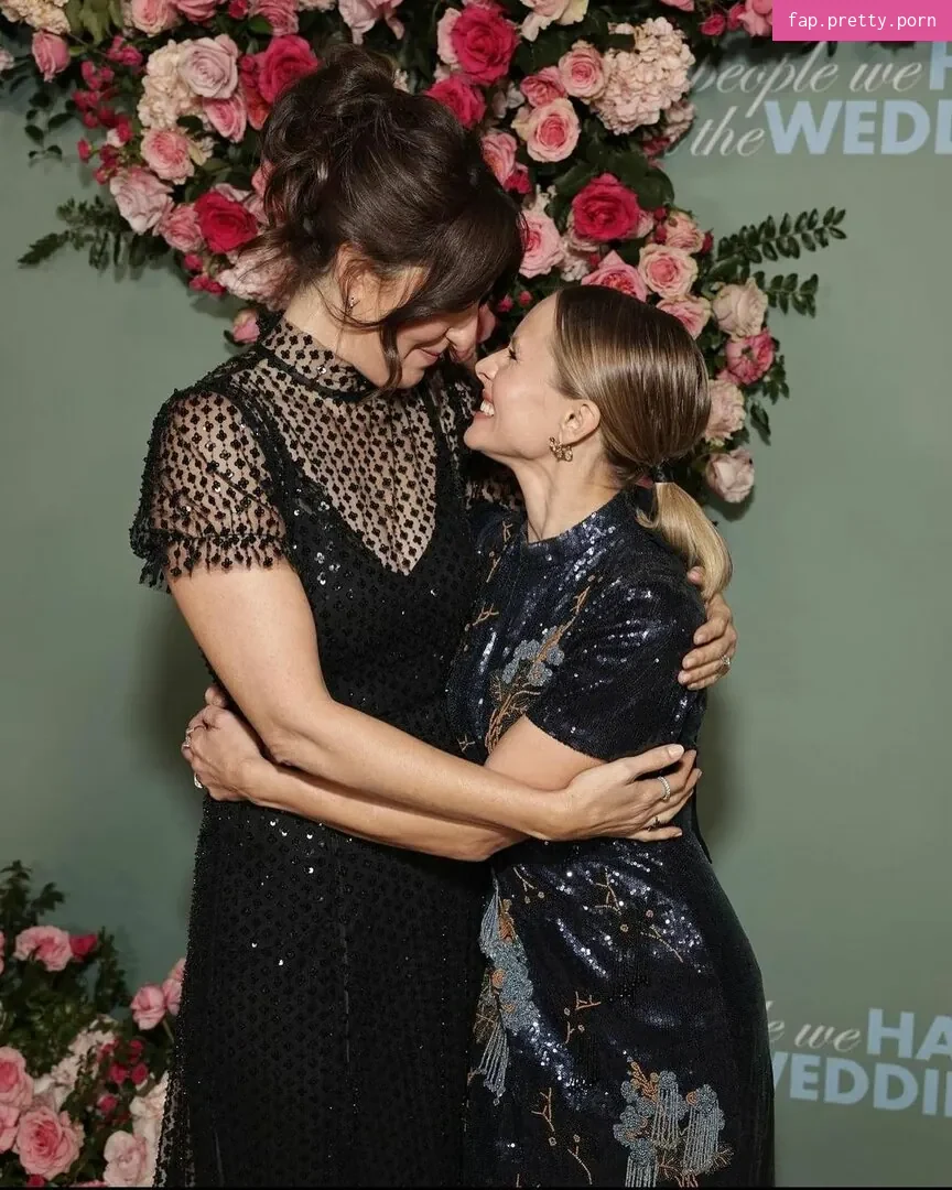 D'Arcy Carden - Photo #30