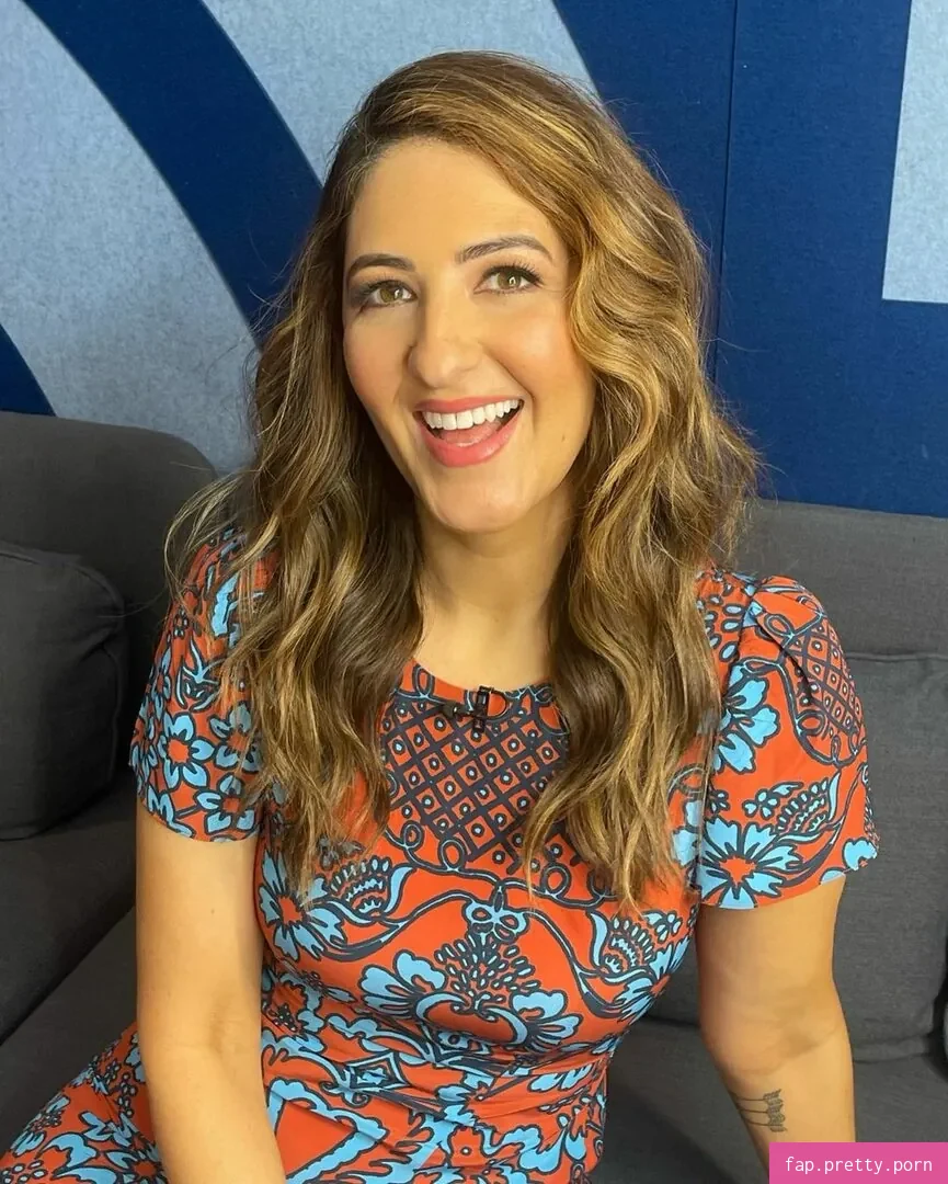 D'Arcy Carden - Photo #12