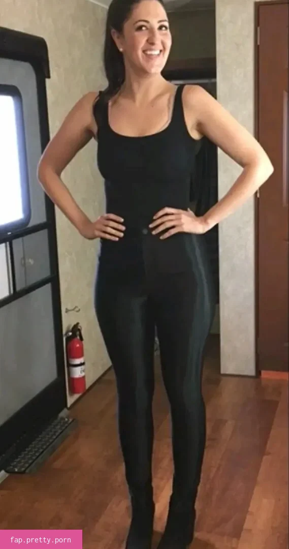 D'Arcy Carden - Photo #32