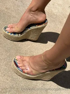 dafootgoddess1