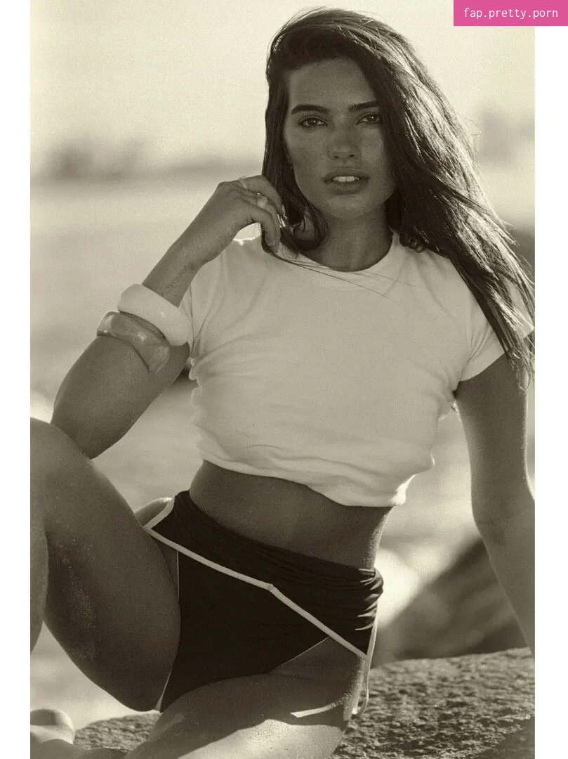 Dakota Alva - Photo #02