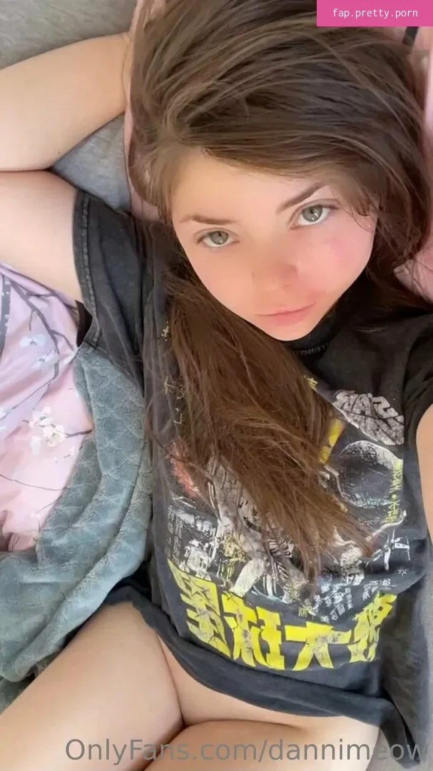 DanniMeow - Photo #35