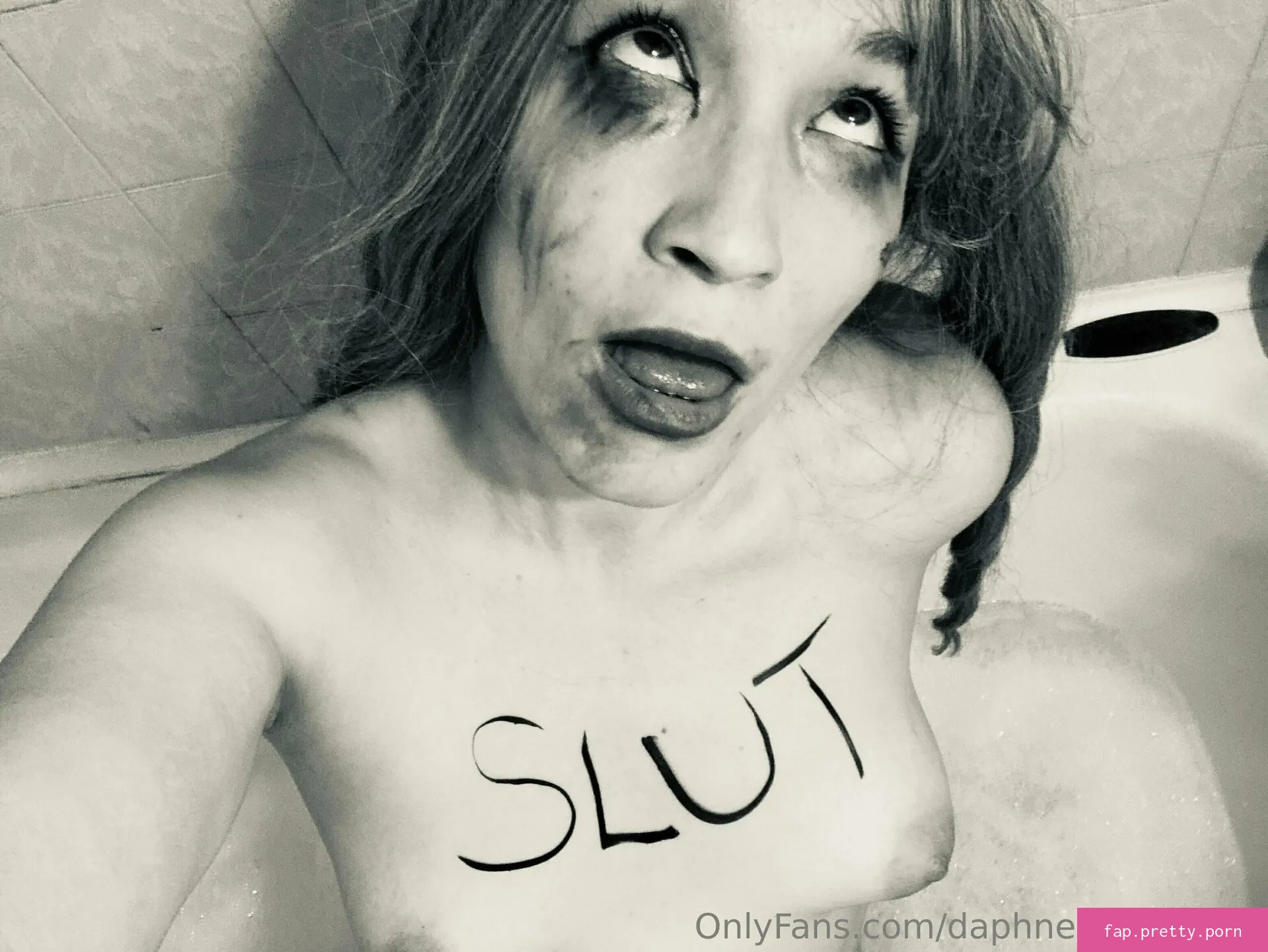 daphnebubblefree - Photo #20