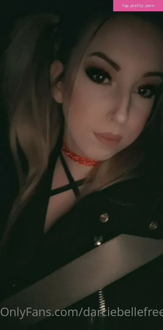 darciebellefree - Photo #34