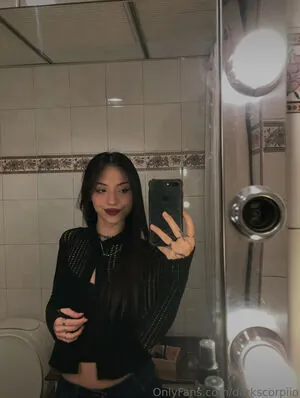 Darkscorpiio