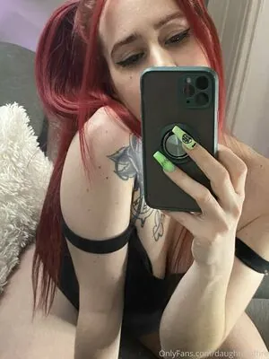 daughteroffire