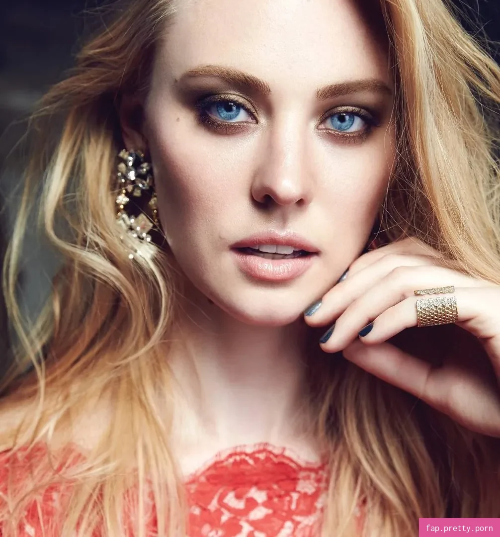 Deborah Ann Woll - Photo #46