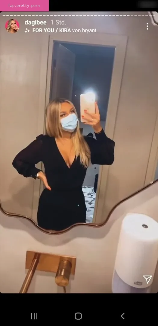 Dagi Bee - Photo #72