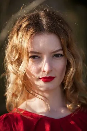 Dakota Blue Richards