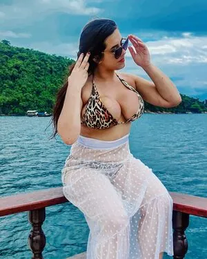 dani_bluee