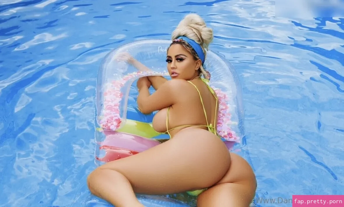 Danii Banks - Photo #06