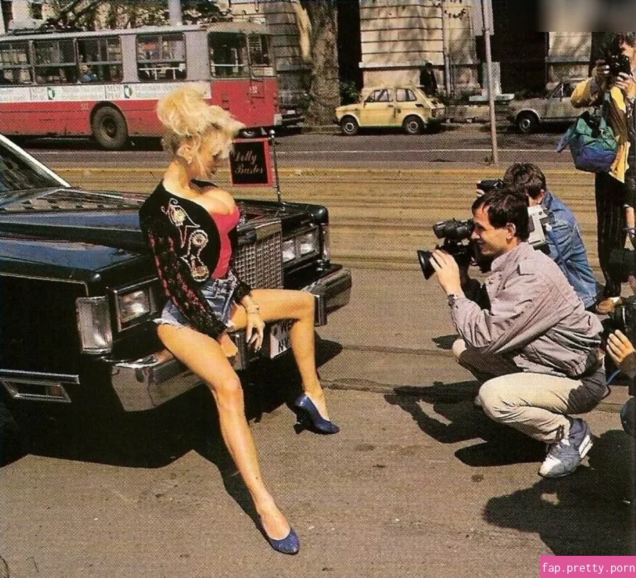 Dolly Buster - Photo #38