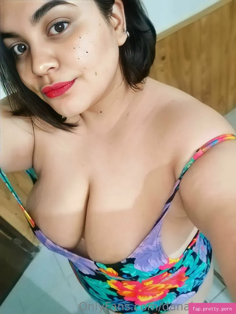 danah_curvy - Photo #28