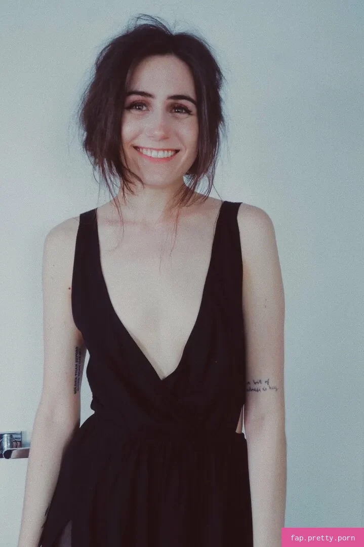 Dodie Clark - Photo #25