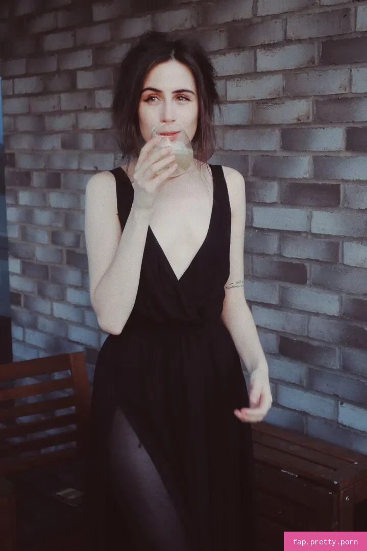 Dodie Clark - Photo #26
