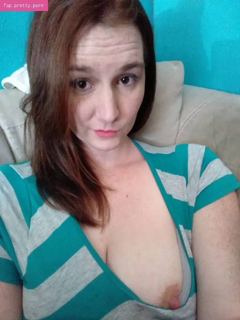 Dee Dee Lynn - Photo #09