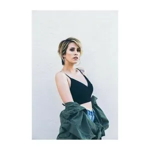 Dev (Devin Tailes)