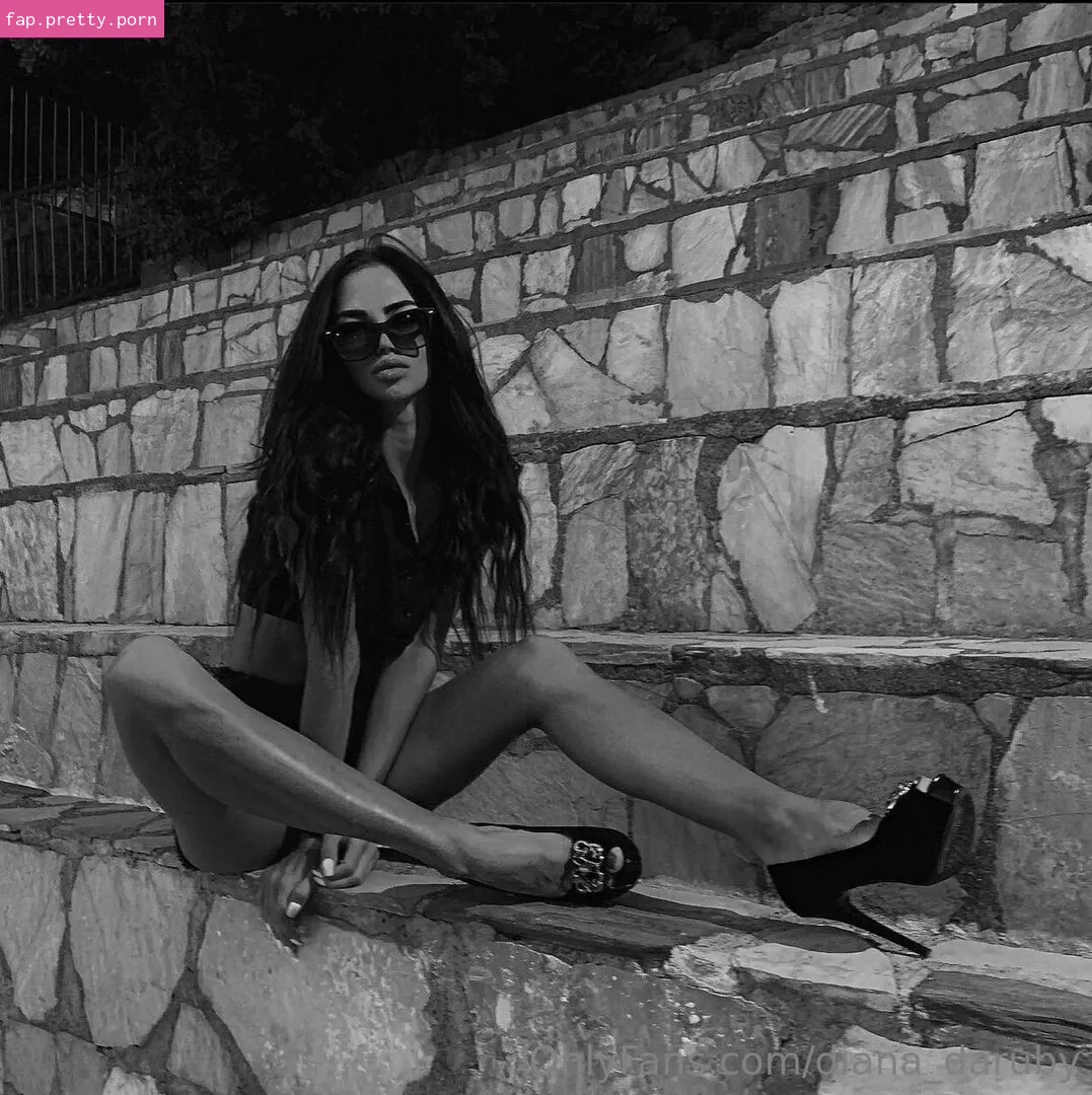 diana_daruby - Photo #14