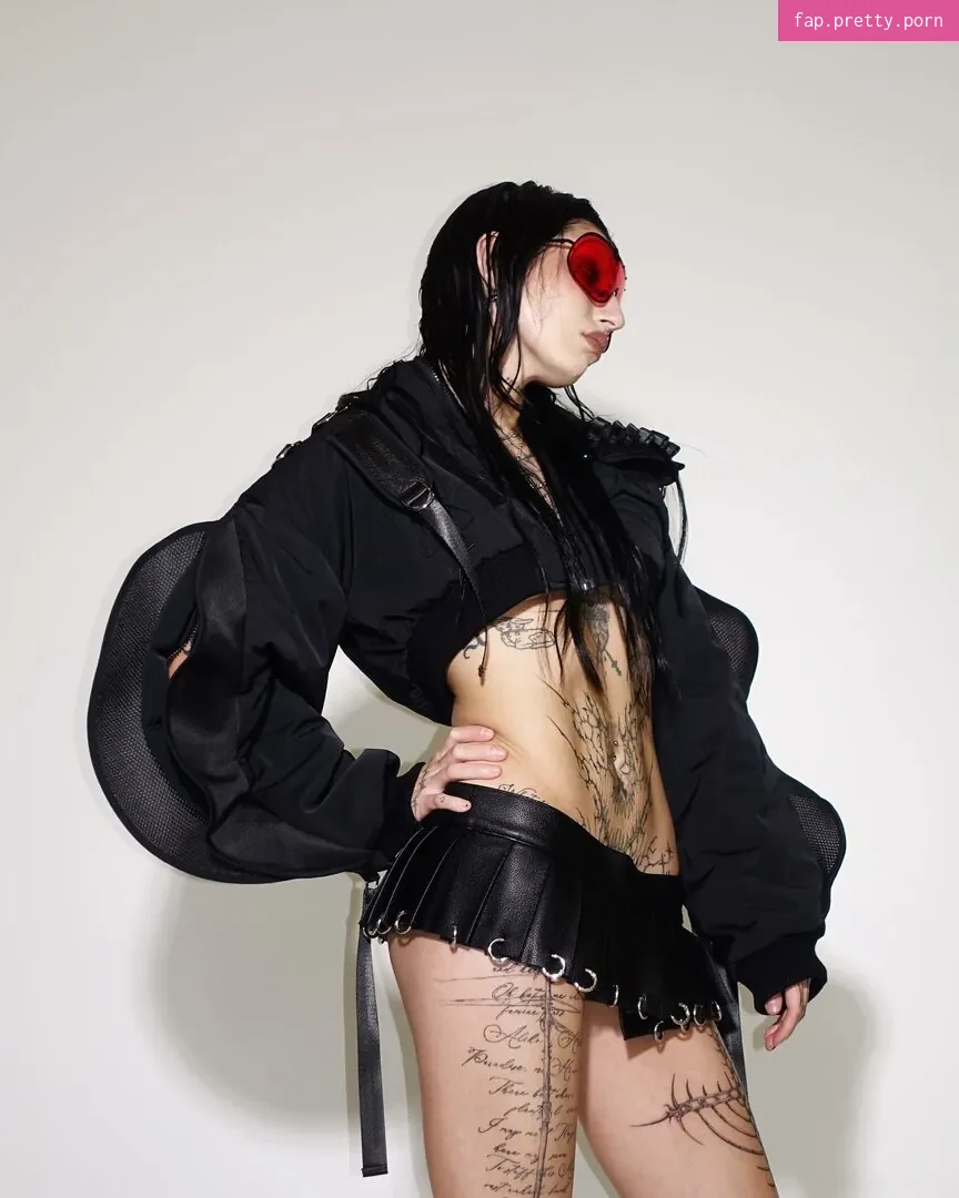 DeathbyRomy - Photo #21