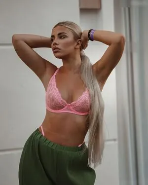 Deeanaofficial