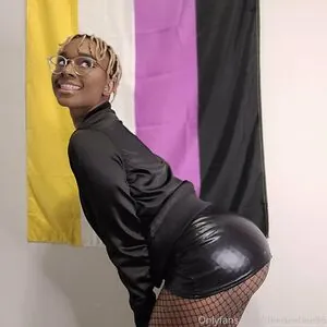 deedeebee96
