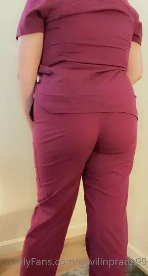 devilinprada99