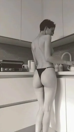 devochka_econom