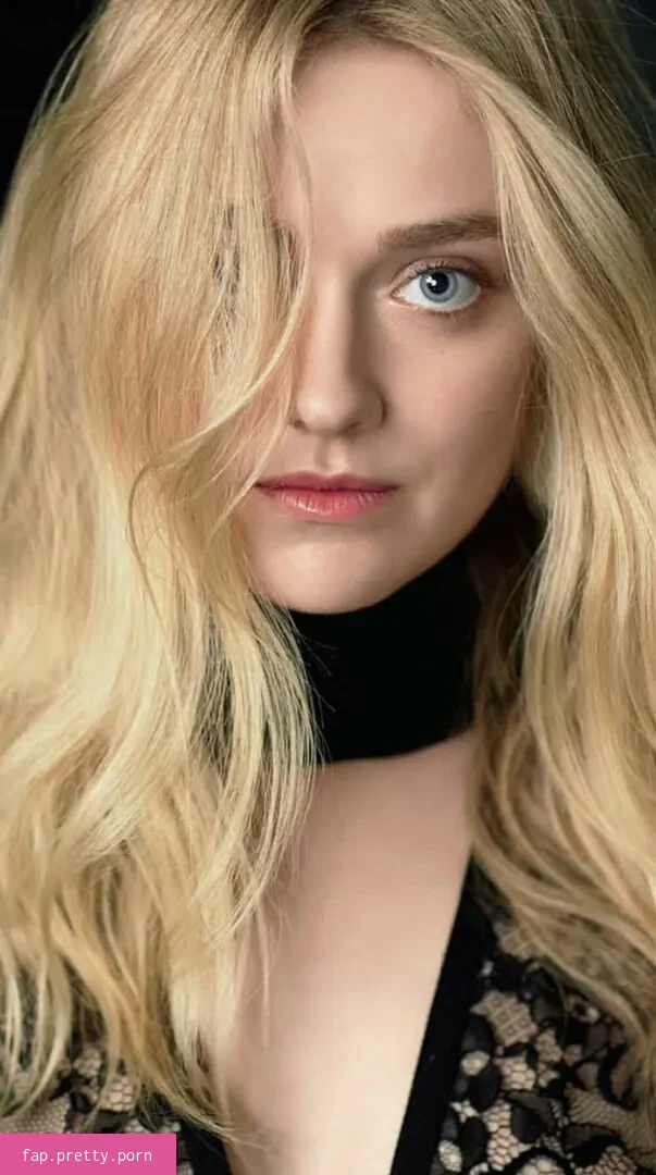 Dakota Fanning - Photo #17