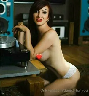 danika_for_you