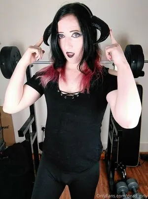 dead_girly