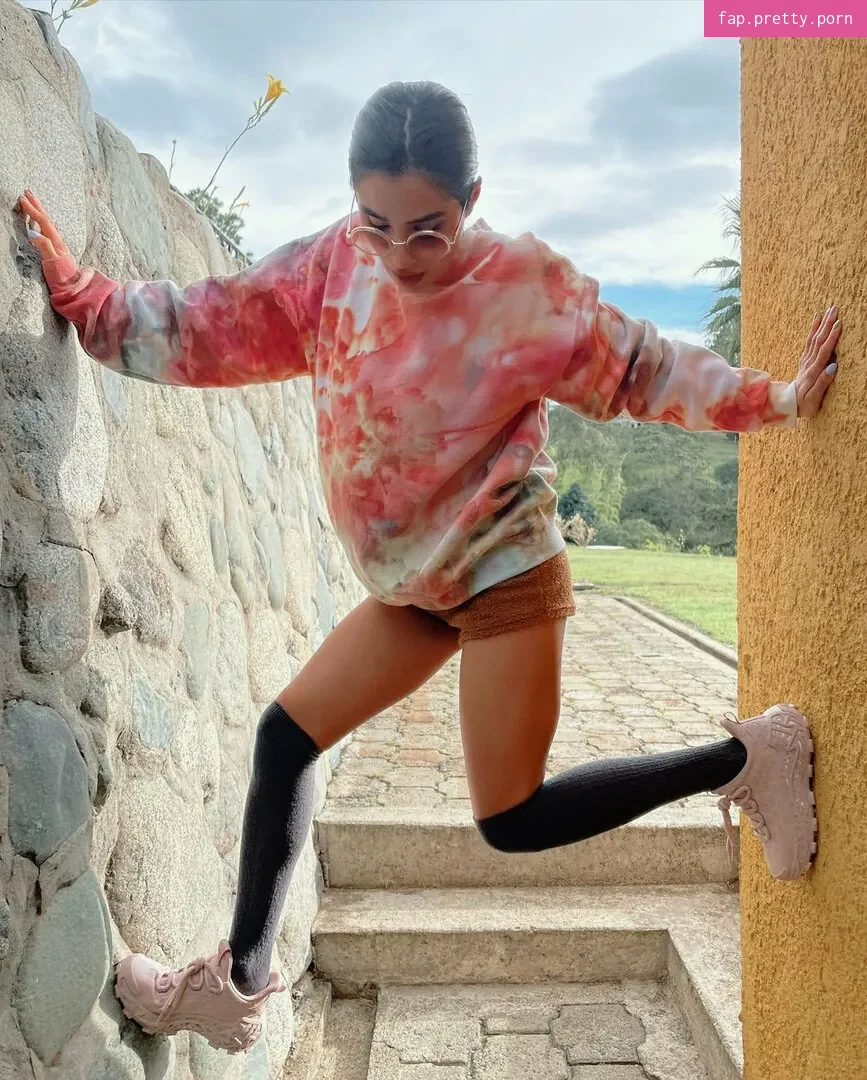 Diane Guerrero - Photo #30