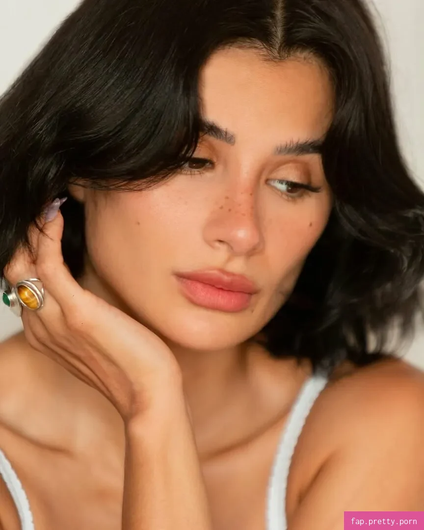Diane Guerrero - Photo #18