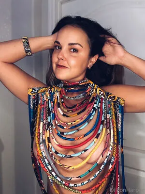 Dillion Harper