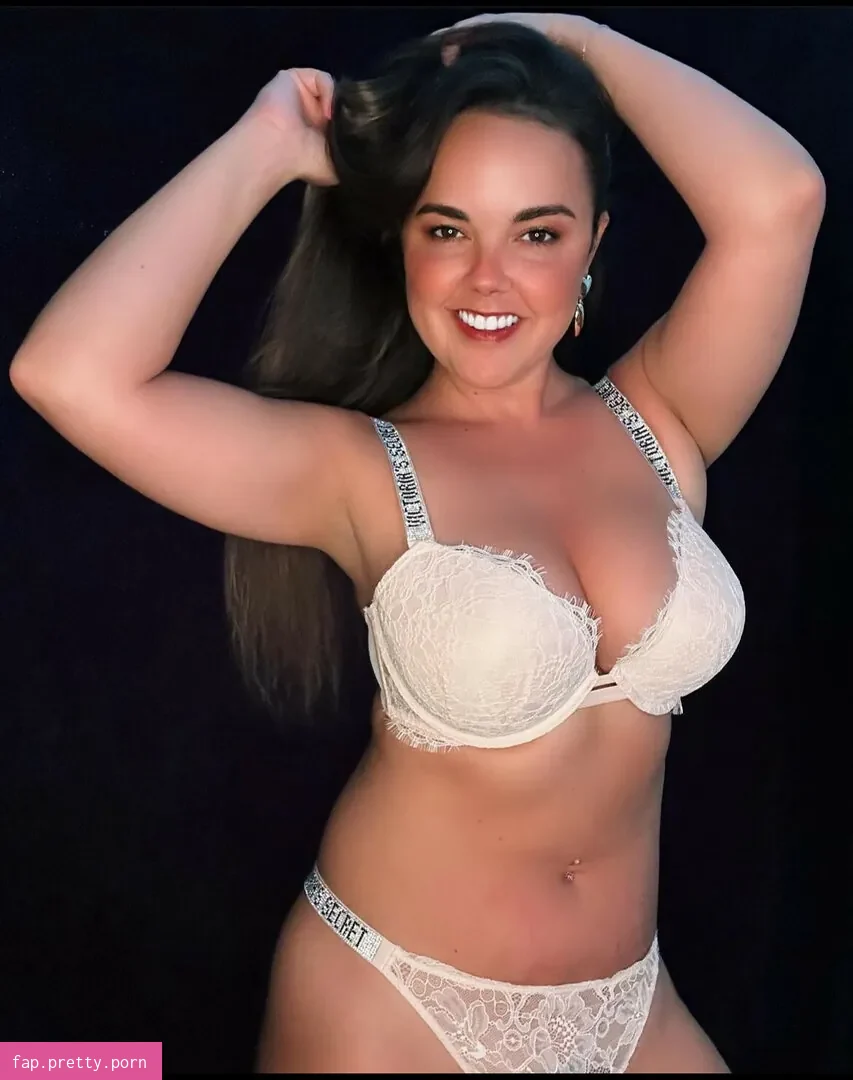 Dillion Harper - Photo #35
