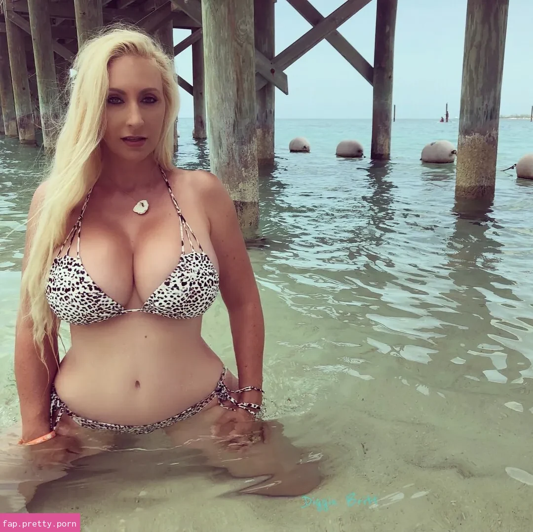 DigginBritt - Photo #43