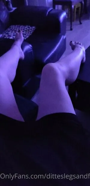 ditteslegsandfeet