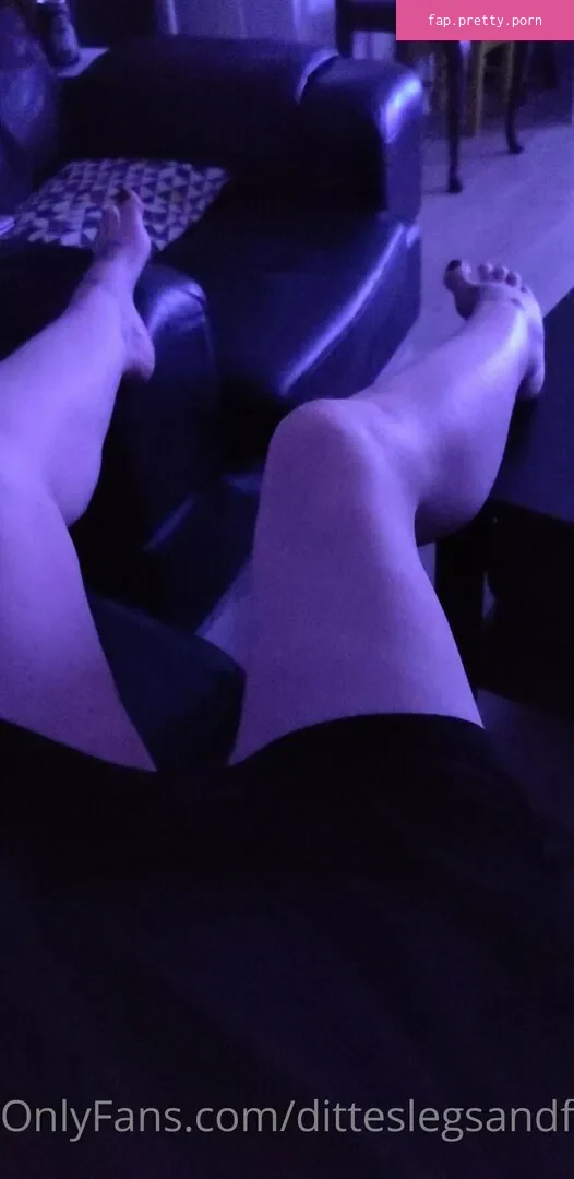 ditteslegsandfeet - Photo #27
