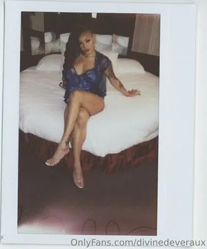 divinedeveraux