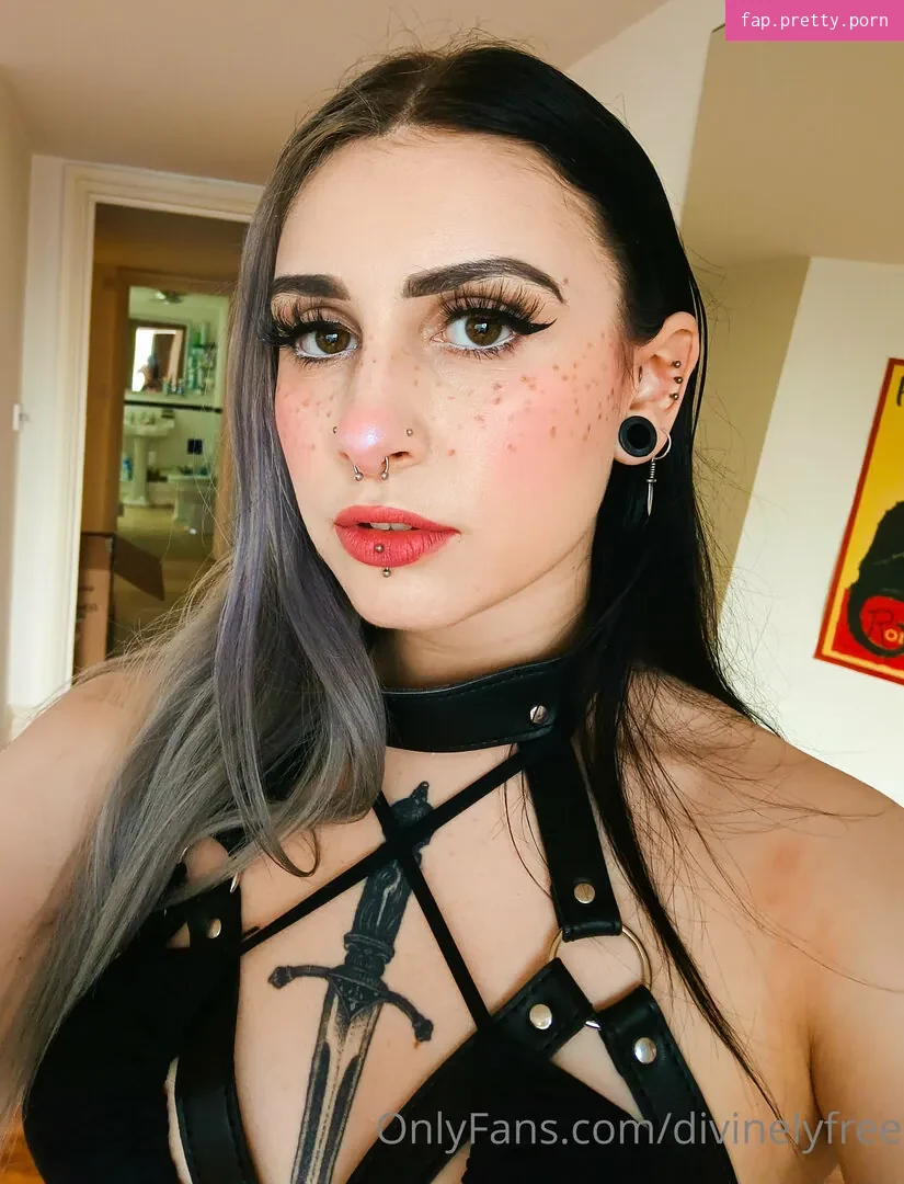 divinelyfree - Photo #23