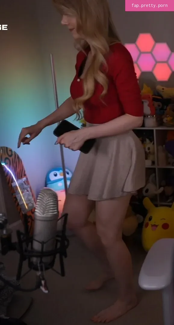 Dizzykitten - Photo #09